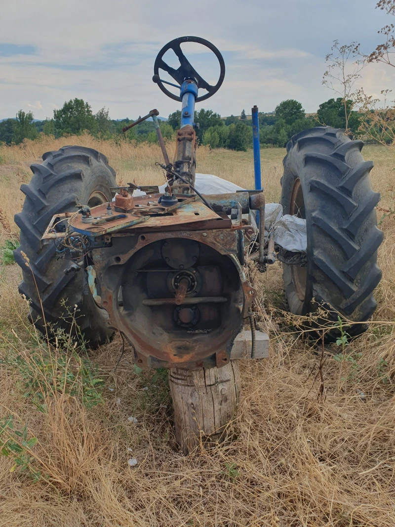 Трактор Zetor Super 50, снимка 1 - Селскостопанска техника - 47228962