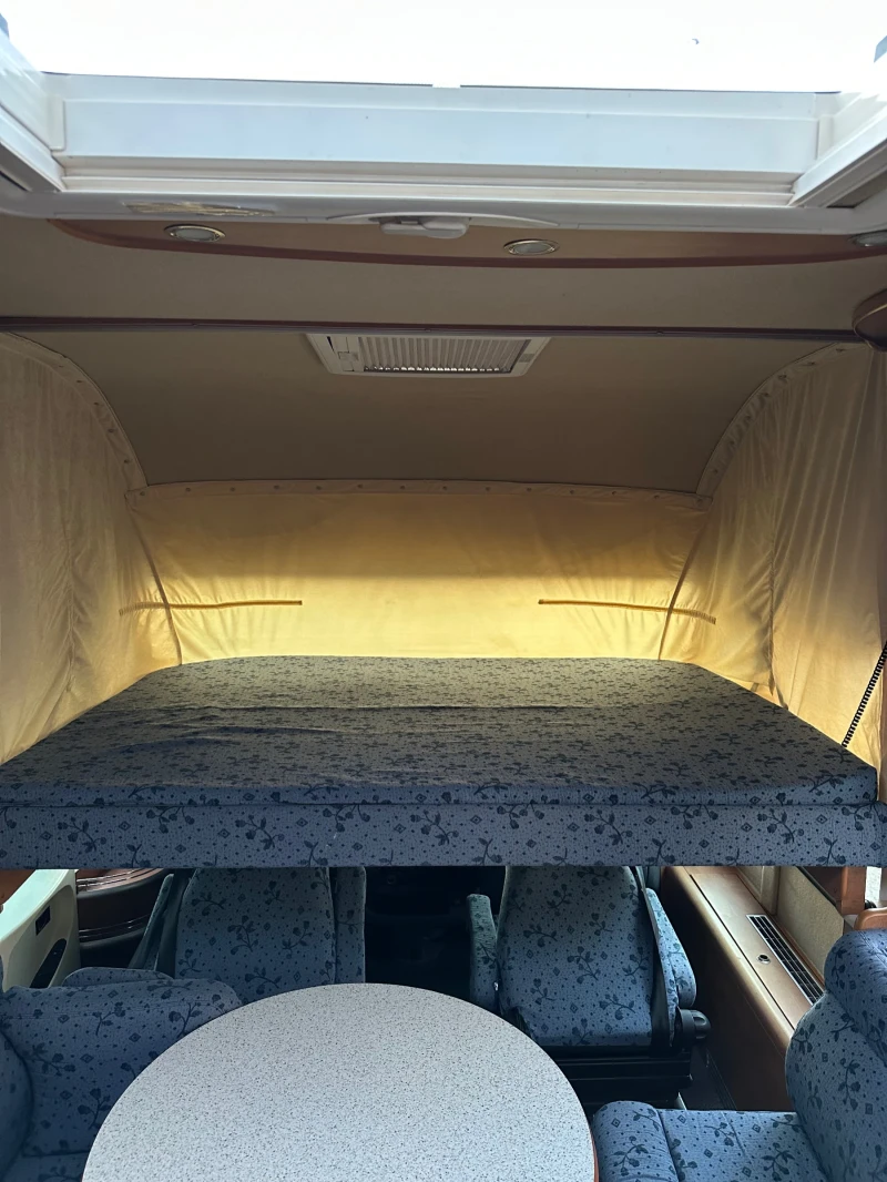 Кемпер Carthago C-line, снимка 14 - Каравани и кемпери - 50934643