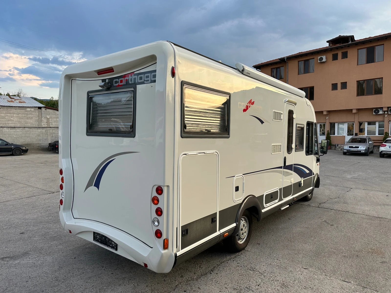 Кемпер Carthago C-line - изображение 6