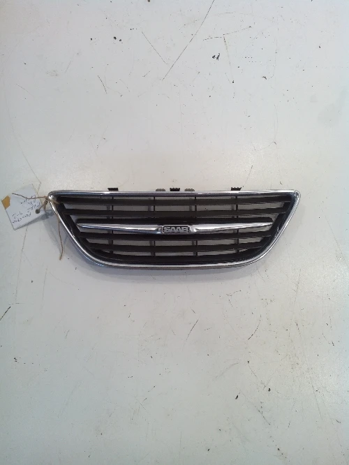 Решетка между фарове за Сааб 9-3 комби