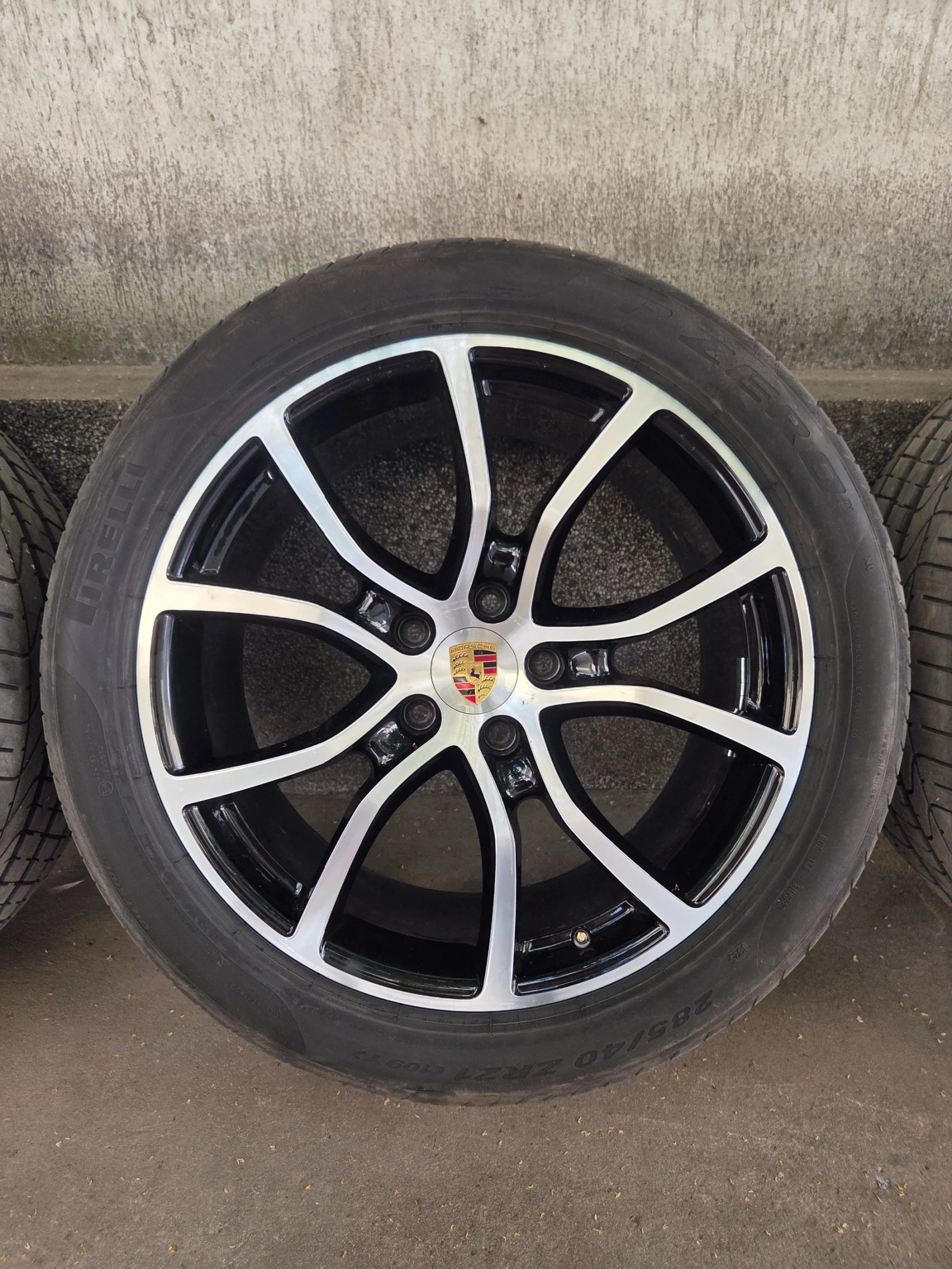Гуми с джанти Pirelli 315/35R21, снимка 6 - Гуми и джанти - 55084051