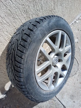 VW Golf 1.6 , снимка 9