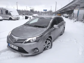 Toyota Avensis Фейслифт Навигация Ксенон Камера, снимка 1