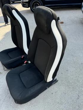 Renault Zoe - 200 лв. - 62393309 | Car24.bg