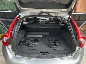 Обява за продажба на Volvo V60 2.4 D6 AWD Plug-In Hybrid Pure Limited Швейцария  ~21 999 лв. - изображение 6