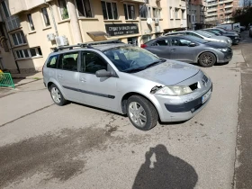 Renault Megane КОМБИ - 1350 € / 2640.37 лв. - 21613450 3