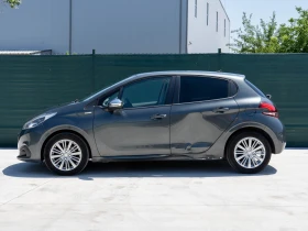 Peugeot 208 1, 6 HDI 75 кс. - 4000 € / 7823.32 лв. - 43136405 5