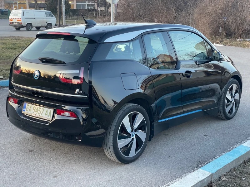 BMW i3 120Ah/Термопомпа/Голяма Навигация/Камера/Led/, снимка 5 - Автомобили и джипове - 44167480