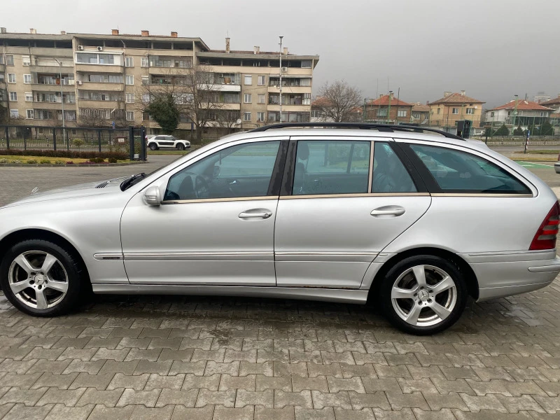 Mercedes-Benz C 270 Mercedes-Benz C270 CDI, снимка 2 - Автомобили и джипове - 47496679