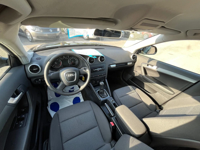 Audi A3 Sportback 1.6i-102 кс, снимка 11 - Автомобили и джипове - 46758236