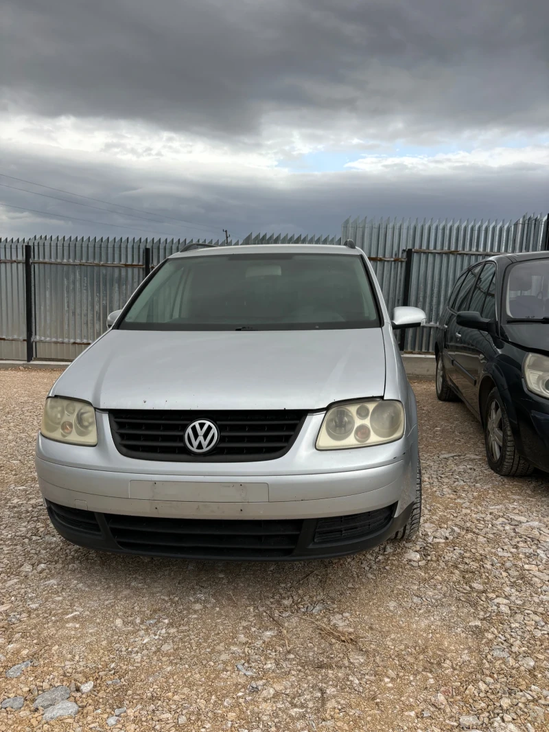 VW Touran 1.9, снимка 3 - Автомобили и джипове - 47467809