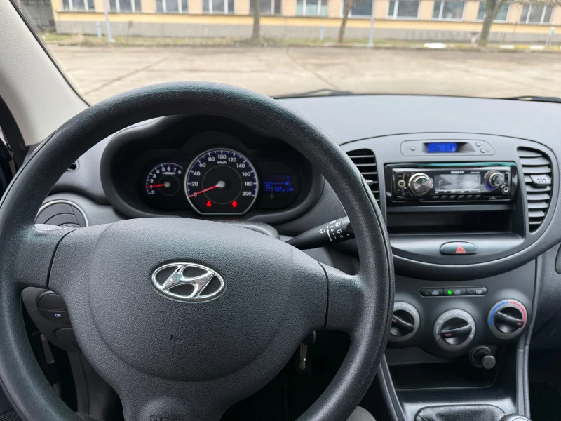 Hyundai I10 1.1 , снимка 4 - Автомобили и джипове - 49327206