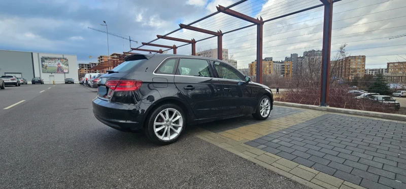 Audi A3 Sportback , снимка 4 - Автомобили и джипове - 49416653