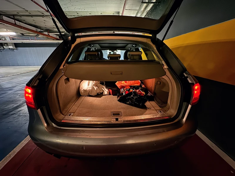 Audi A4 B8, снимка 9 - Автомобили и джипове - 51630302