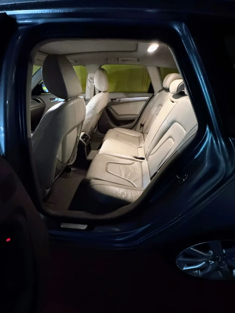 Audi A4 B8, снимка 8 - Автомобили и джипове - 51630302