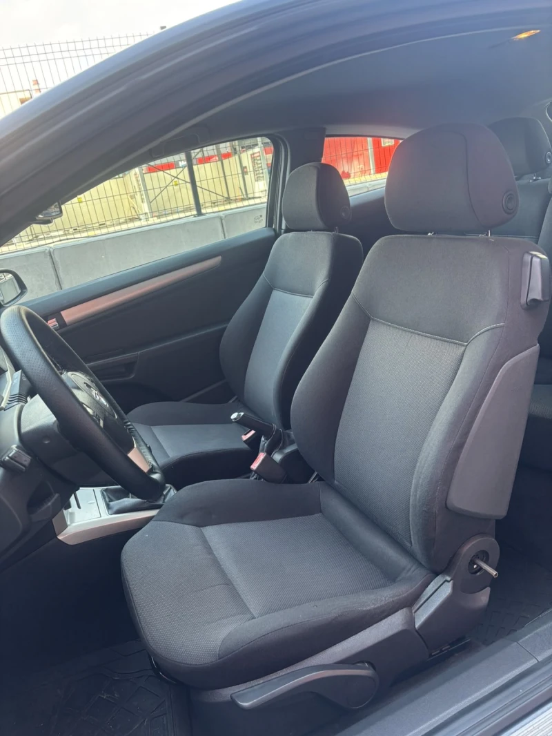 Opel Astra 1.7cdti, снимка 8 - Автомобили и джипове - 51434668