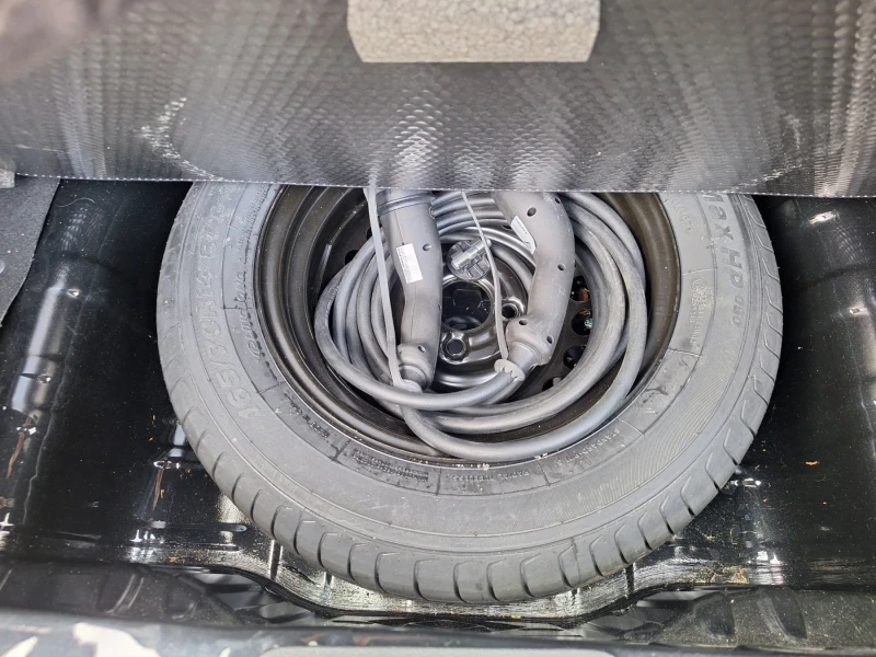 Dacia Spring 45 к.с.Comfort,  Истинска, перфектна! , снимка 17 - Автомобили и джипове - 52408277