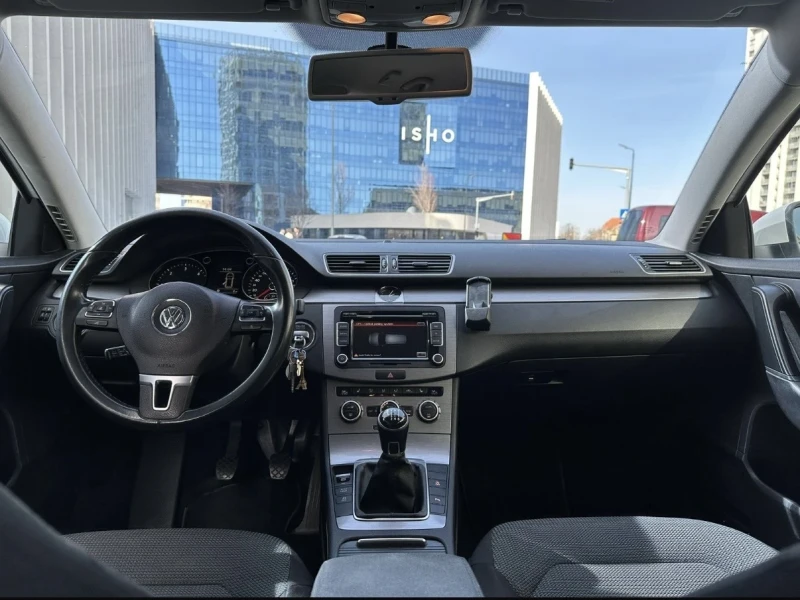 VW Passat VW Passat-1.6 /105/ 6-СКОРОСТИ/, снимка 6 - Автомобили и джипове - 52671053