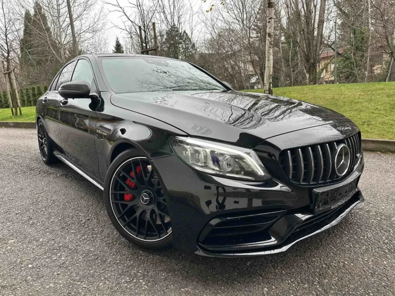 Mercedes-Benz C 63 AMG s / FACE / 30000км