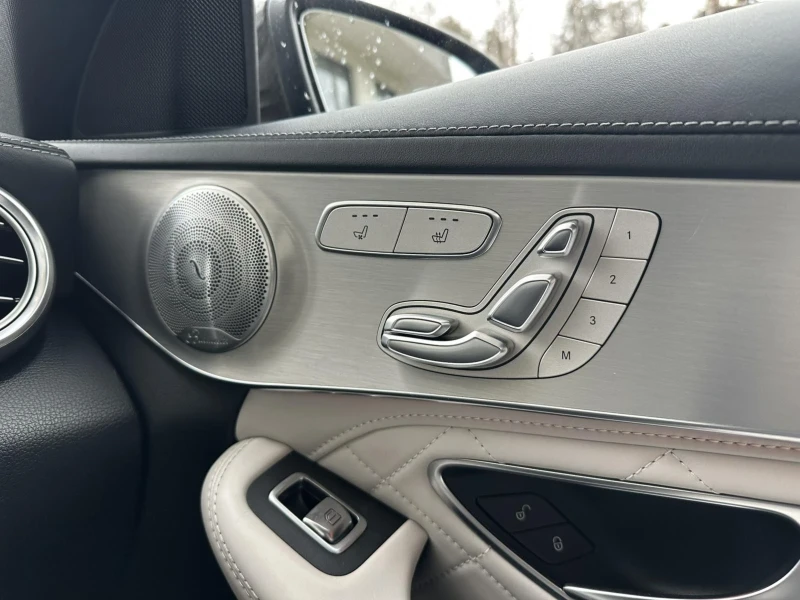 Mercedes-Benz C 63 AMG s / FACE / 30000км, снимка 14 - Автомобили и джипове - 52671457