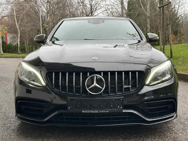 Mercedes-Benz C 63 AMG s / FACE / 30000км, снимка 2 - Автомобили и джипове - 52671457