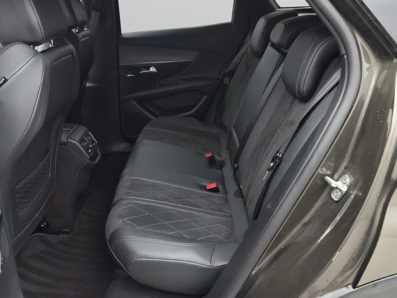 Peugeot 3008 GT 2.0 e-HDi 180 EAT8 EURO 6.2//2108R04, снимка 12 - Автомобили и джипове - 52738156