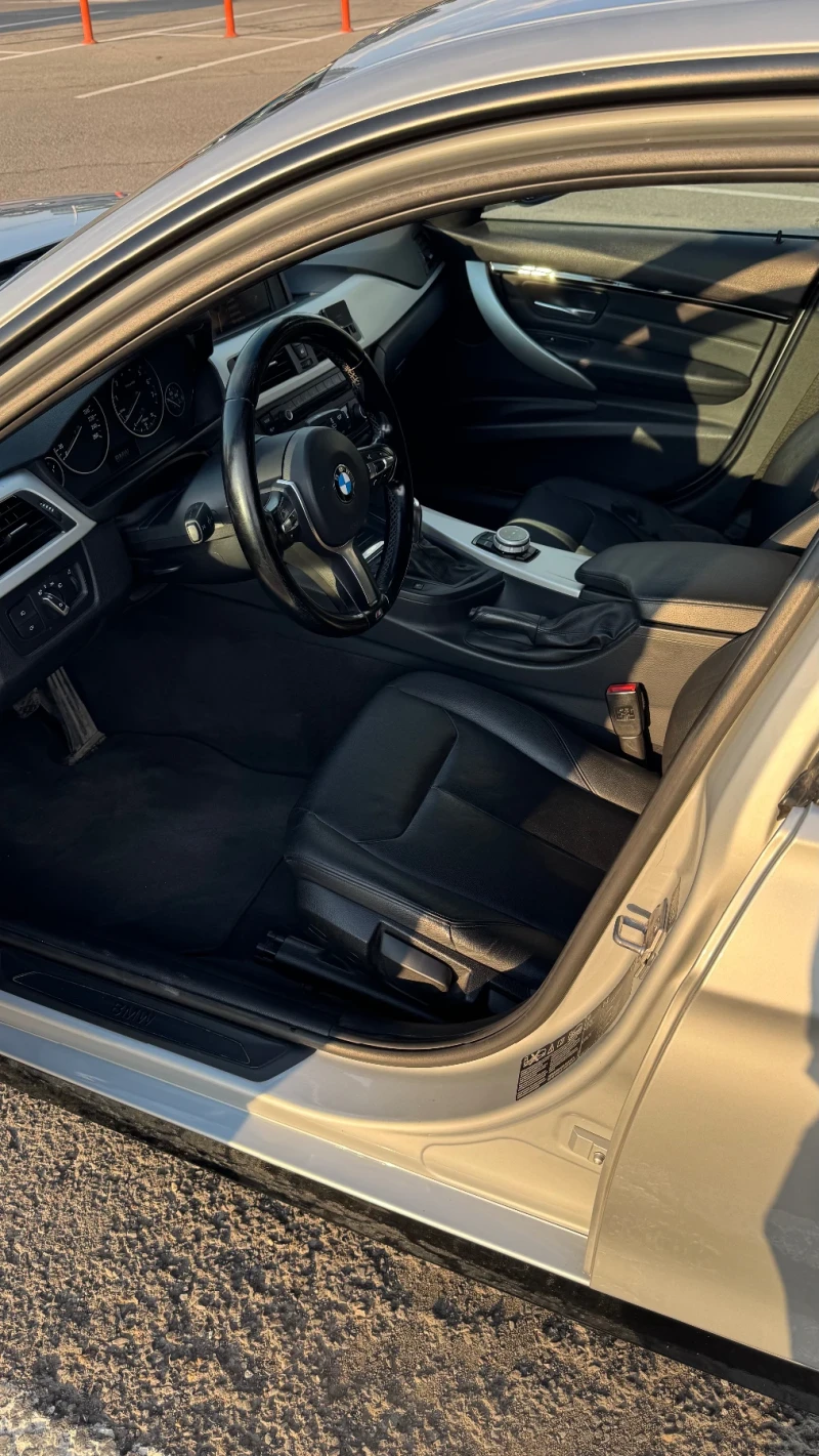 BMW 320 320IXdrive, снимка 9 - Автомобили и джипове - 53458082