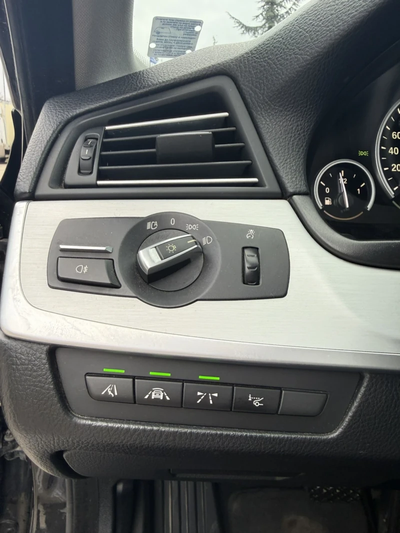 BMW 528 xDrive, снимка 16 - Автомобили и джипове - 53516690
