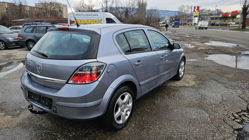Opel Astra, снимка 5 - Автомобили и джипове - 53598532