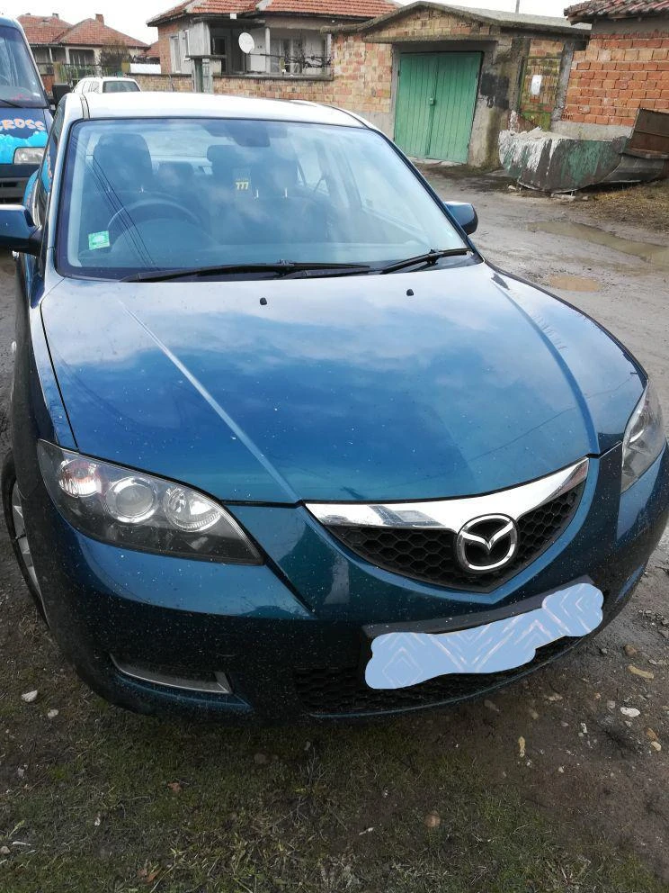 Mazda 3 1.6i Ts2 англичанка, снимка 3 - Автомобили и джипове - 48204228