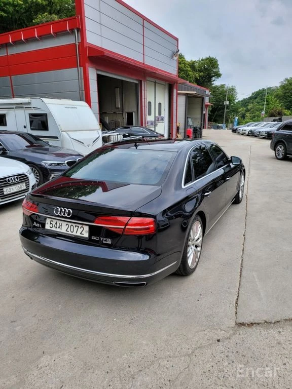 Audi A8 L 60 TFSI* BANG & OLUFSEN* МАСАЖ* DISTRONIC* 360* , снимка 4 - Автомобили и джипове - 54827756