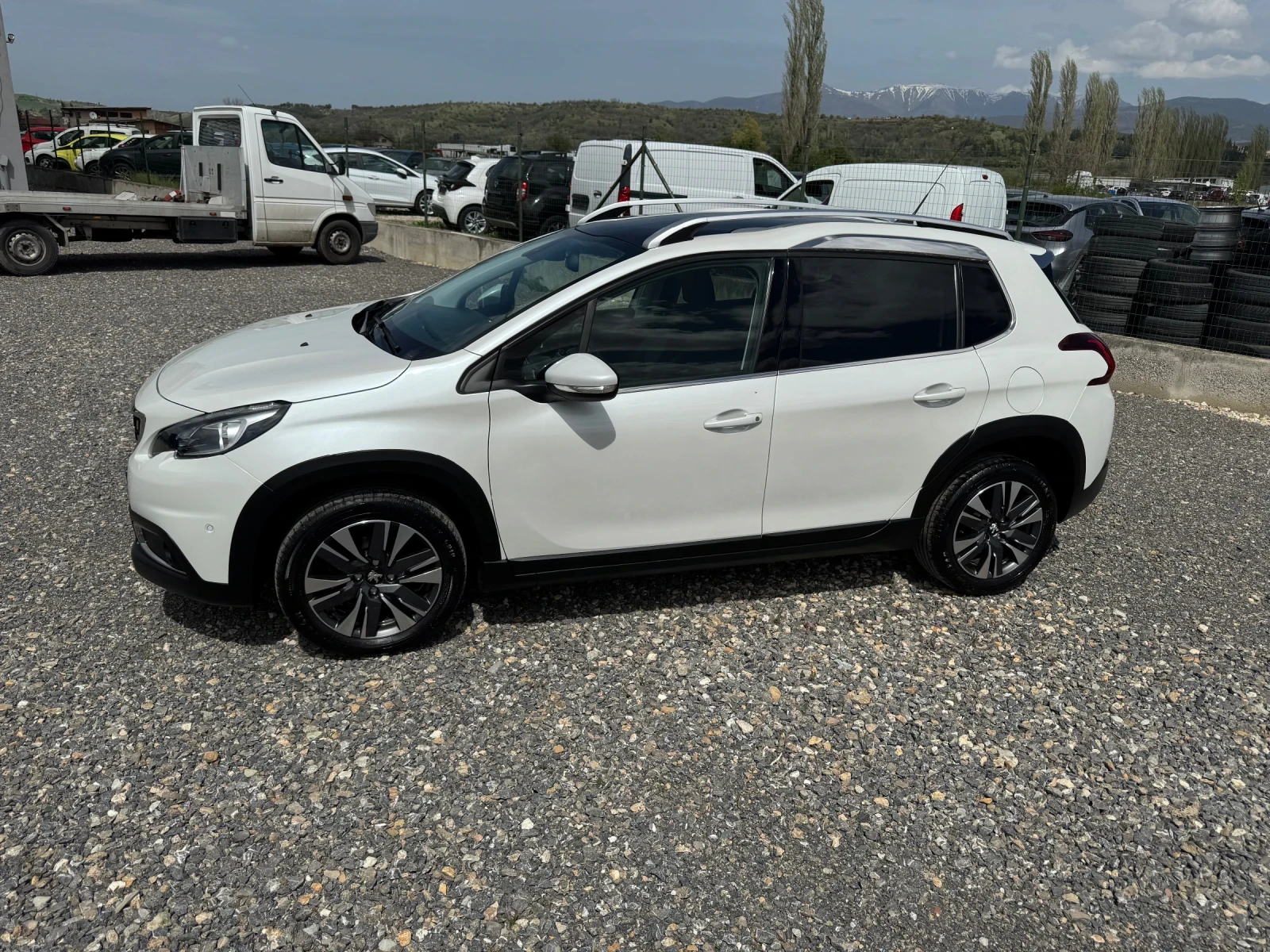 Peugeot 2008 1.6HDI ALLURE - изображение 4