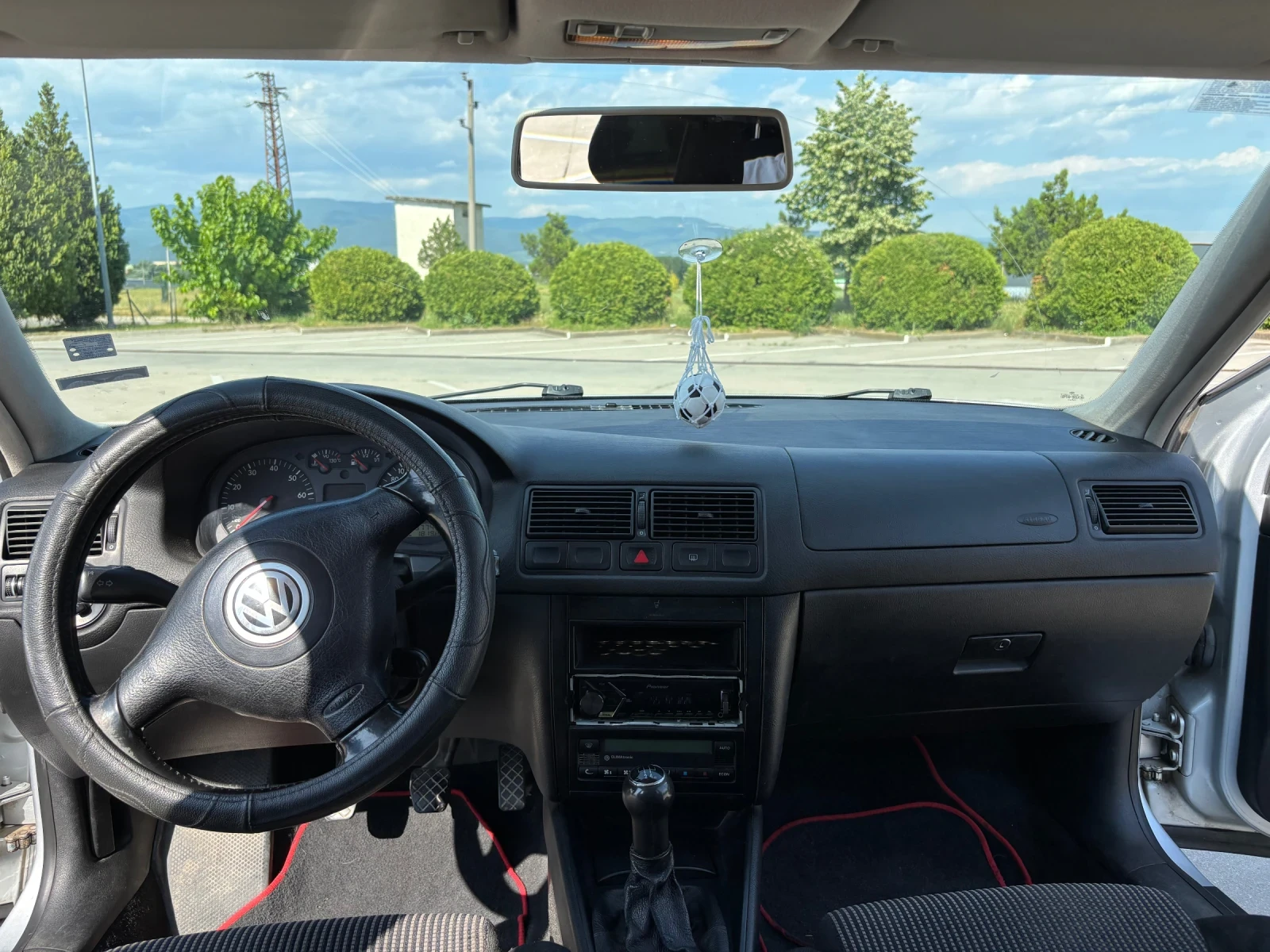 VW Golf  - изображение 9