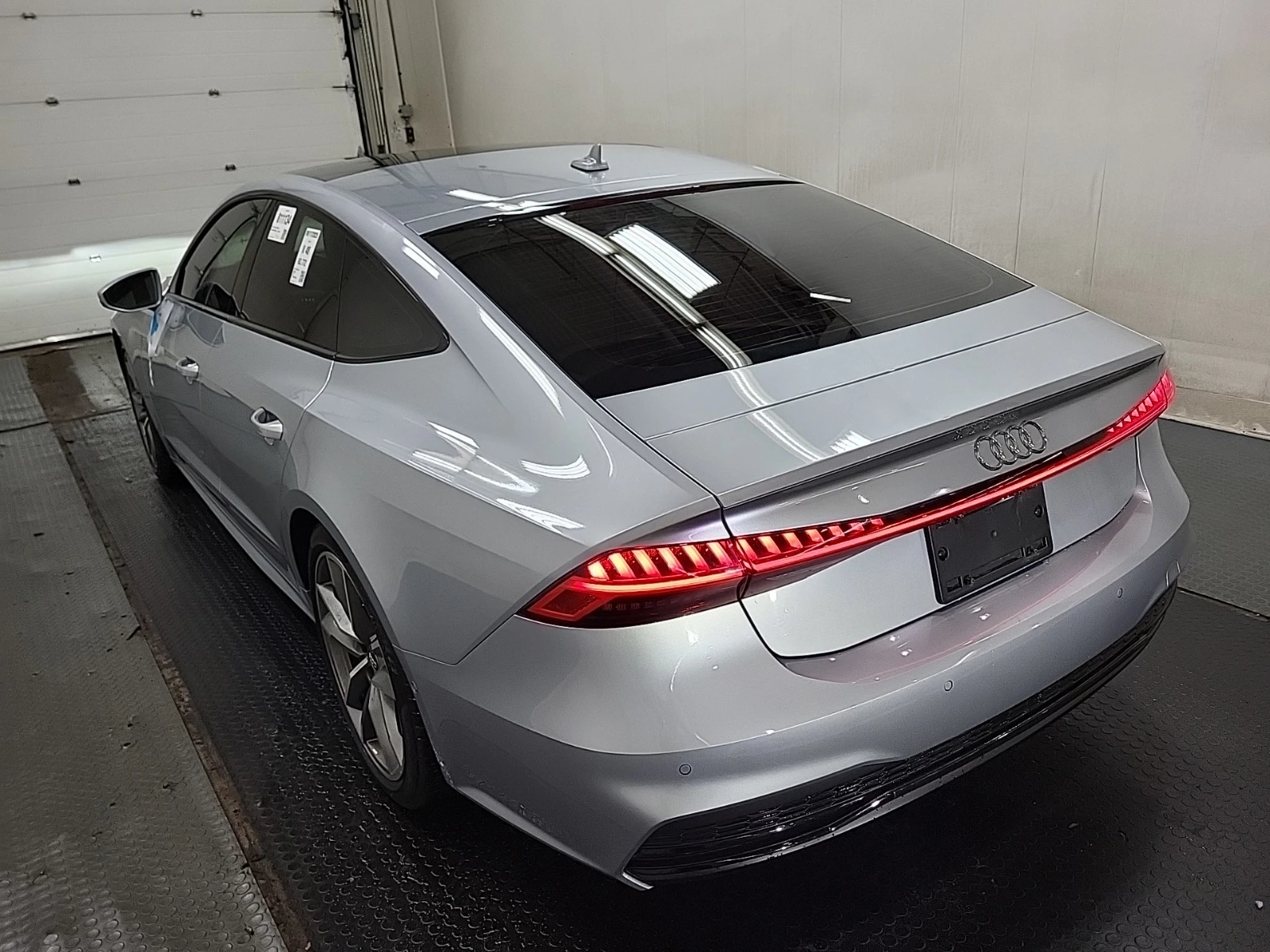 Audi A7 55TFSI Technik Black Optic - изображение 6