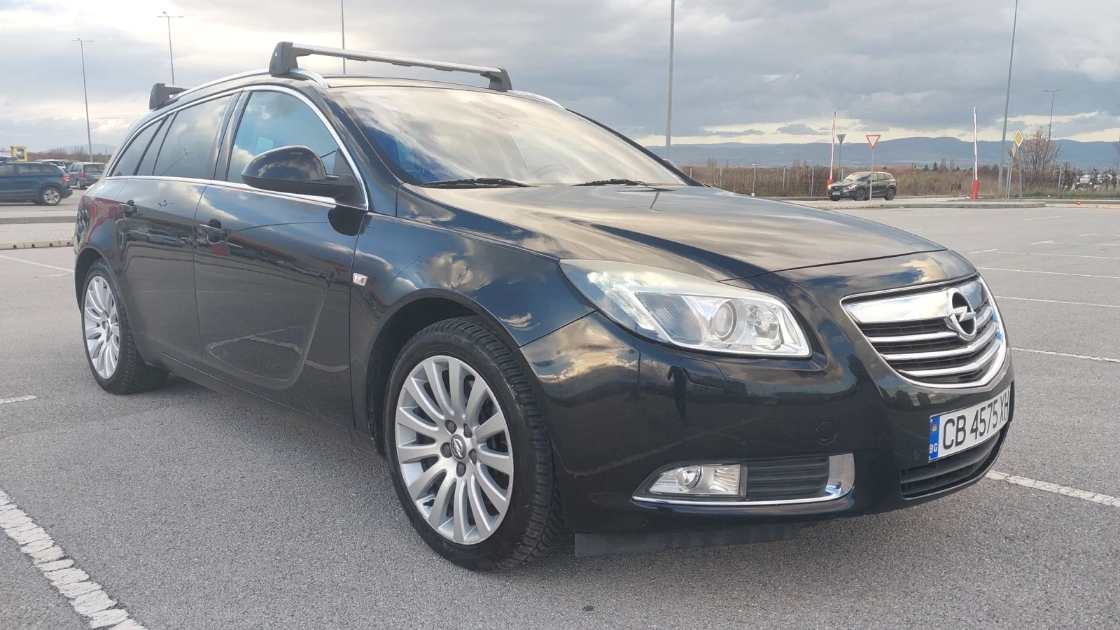 Opel Insignia Sport tourer 2.8 v6 LPG  - изображение 2