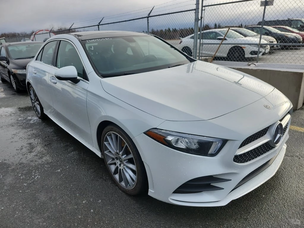 Mercedes-Benz A 220 * CARFAX * ФИНАНСИРАНЕ  - изображение 2