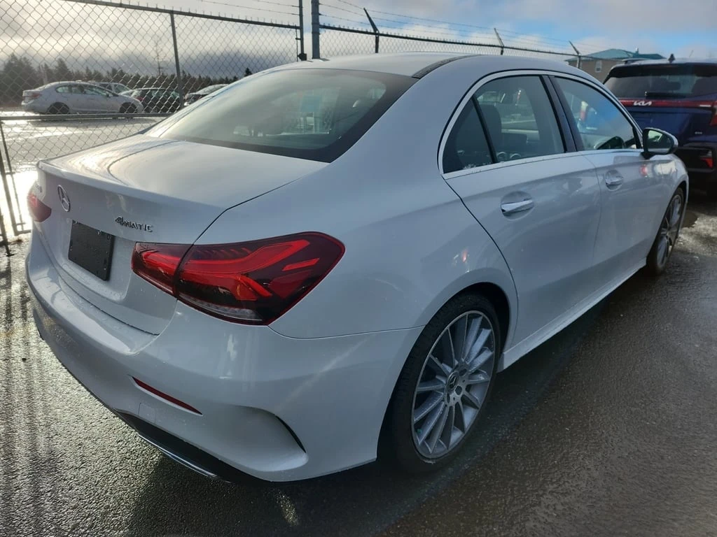 Mercedes-Benz A 220 * CARFAX * ФИНАНСИРАНЕ  - изображение 3
