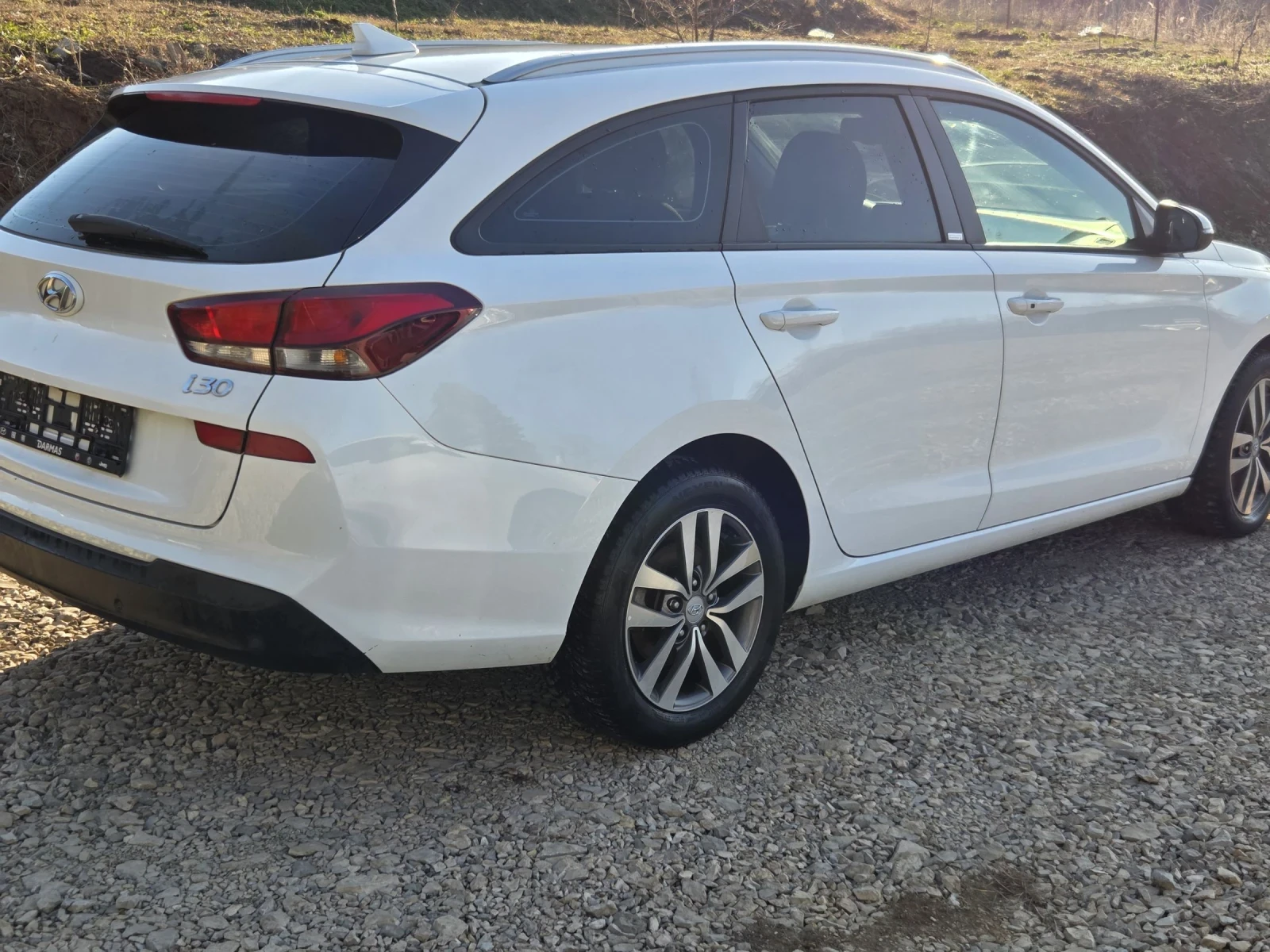 Hyundai I30 1.4 99к.с, снимка 3 - Автомобили и джипове - 53596668