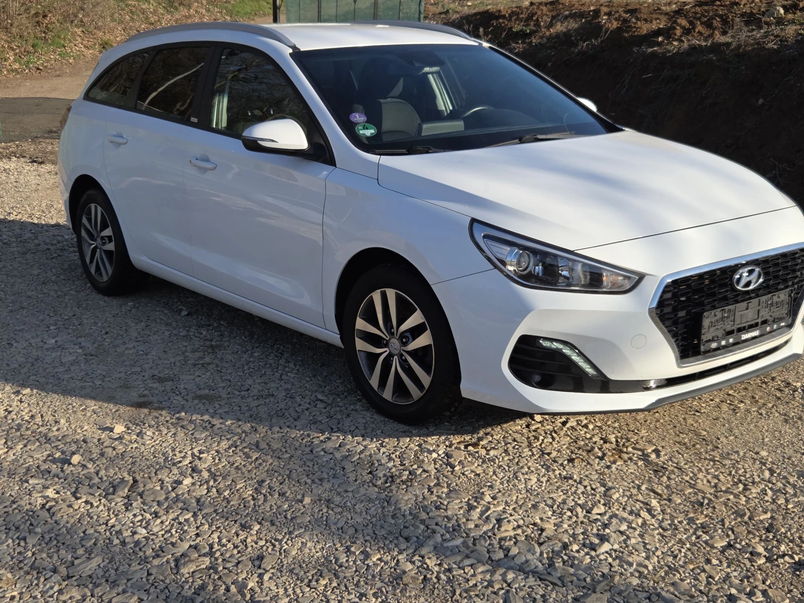 Hyundai I30 1.4 99к.с