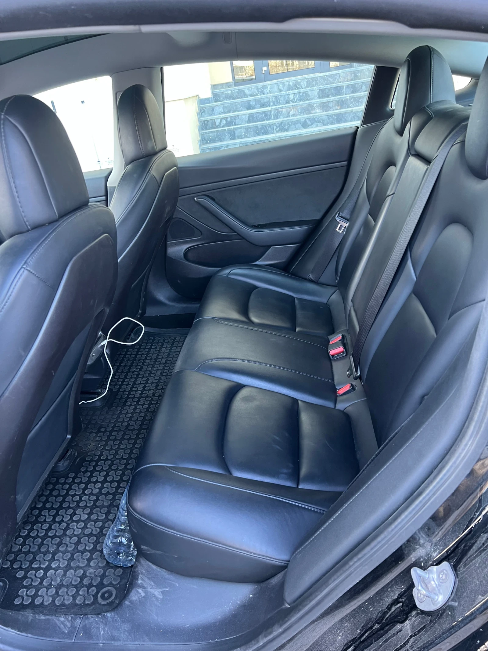 Tesla Model 3 Standard Range Plus  - изображение 9