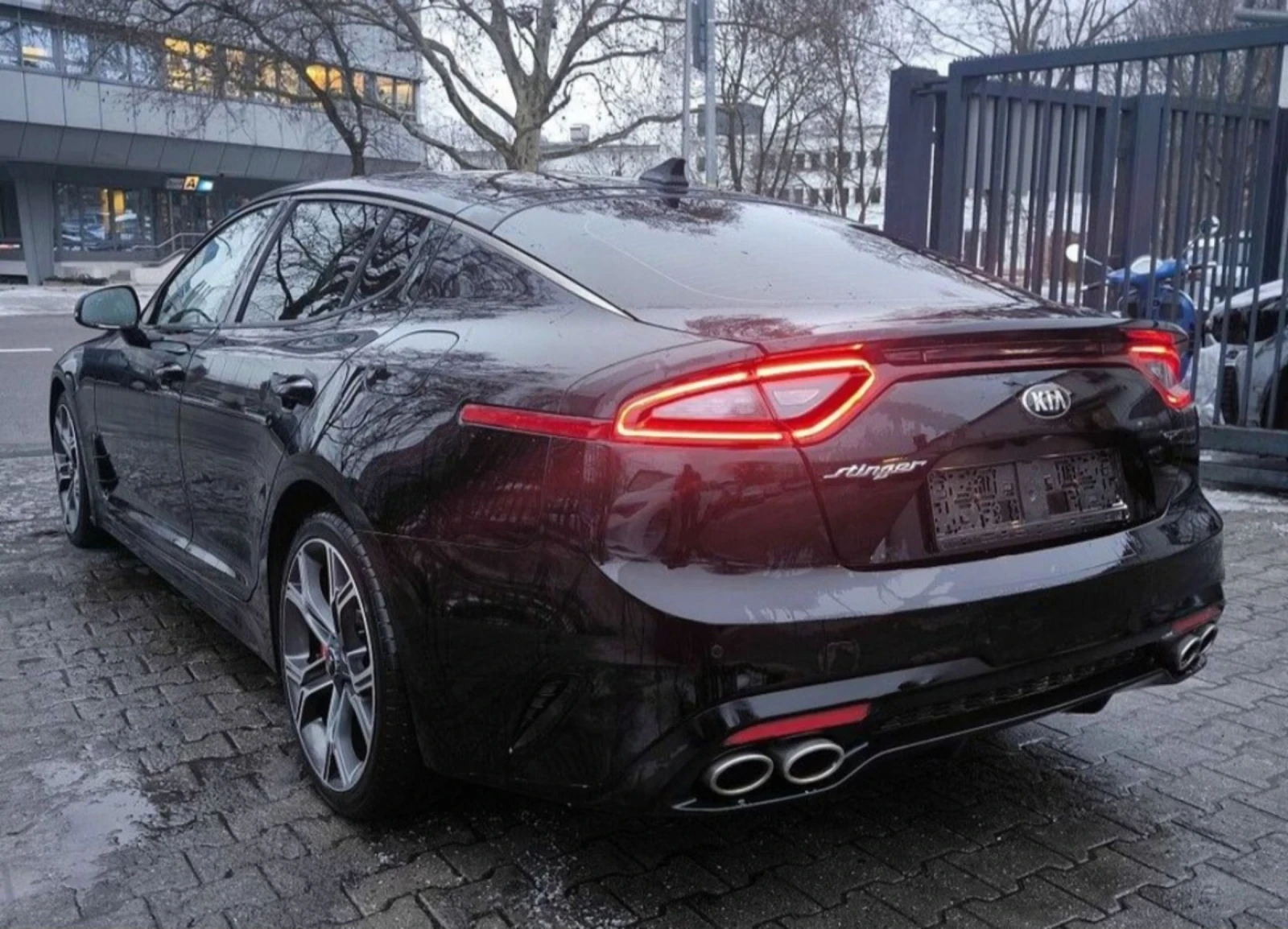 Kia Stinger 3.3 gt Full awd, снимка 6 - Автомобили и джипове - 53975837