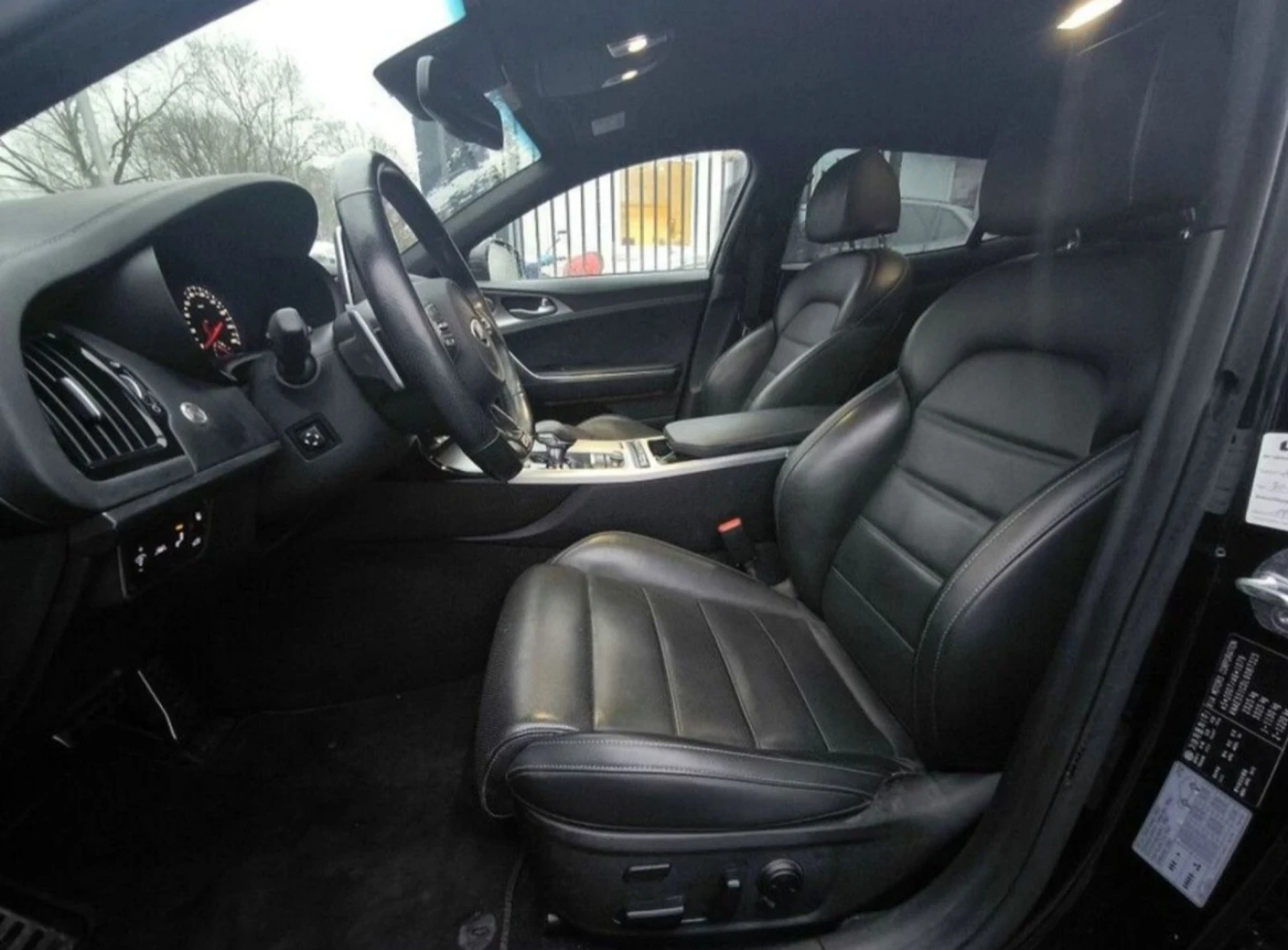 Kia Stinger 3.3 gt Full awd, снимка 9 - Автомобили и джипове - 53975837