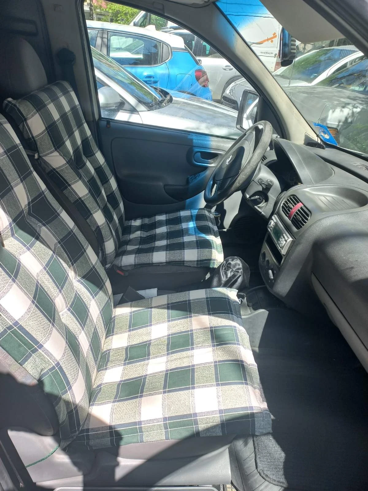 Opel Combo, снимка 6 - Автомобили и джипове - 54317393