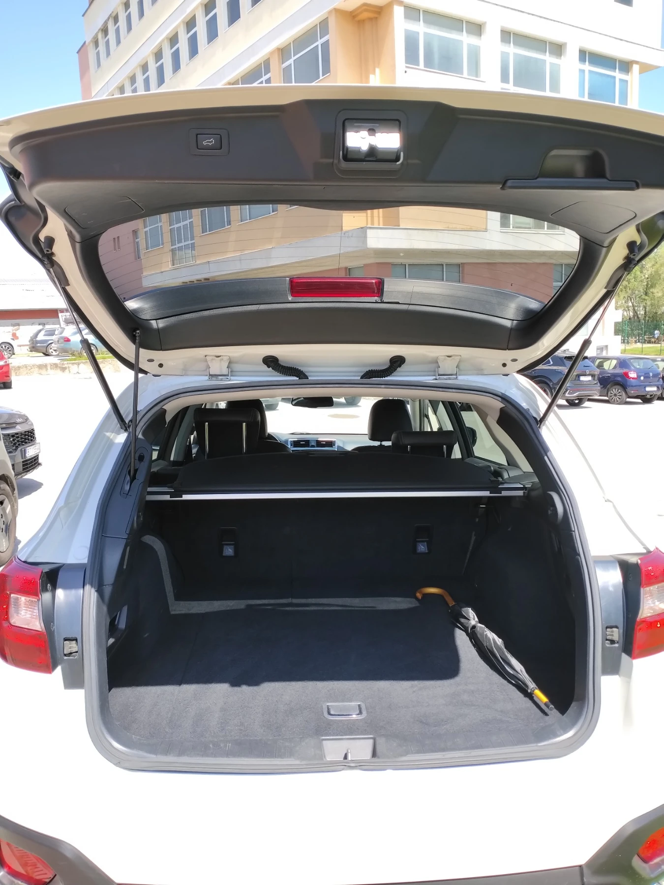Subaru Outback, снимка 10 - Автомобили и джипове - 54762198