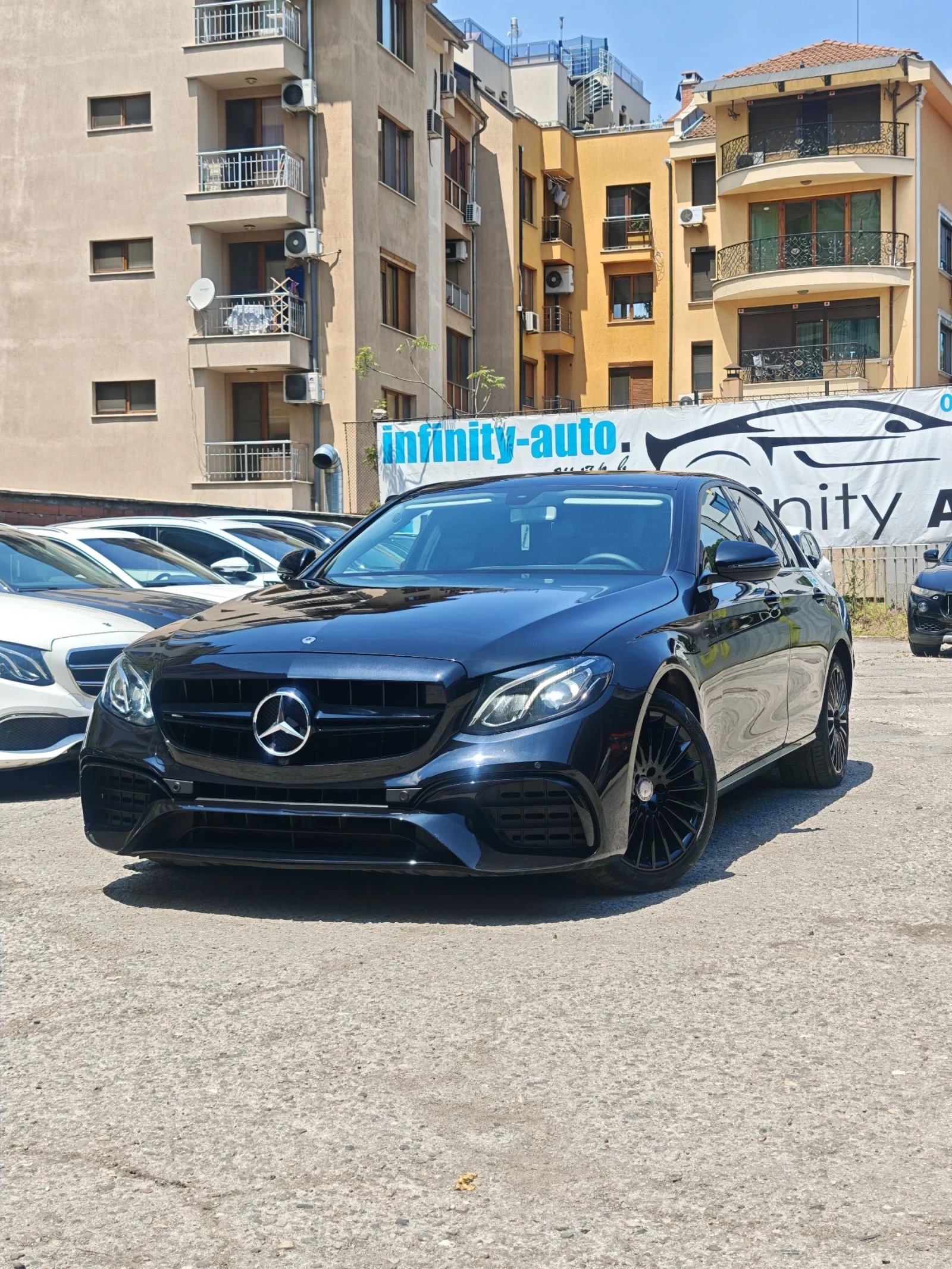 Mercedes-Benz E 220 AMG, АМБИЕНТ, ДИСТРОНИК, КАМЕРИ, ПОДГРЕВ, ФУЛ! 
