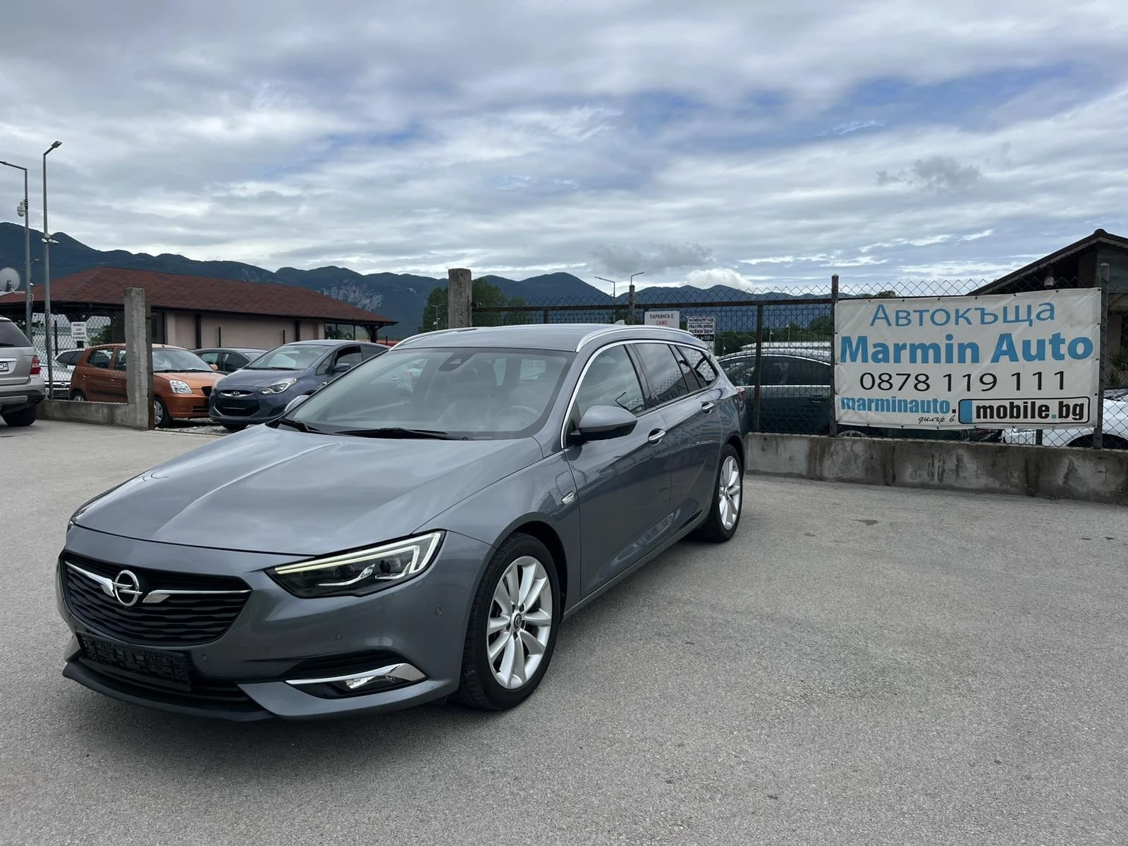 Opel Insignia FACE 2.0CDTI 170кс SPORT TOUR FULL ВНОС ИТАЛИЯ