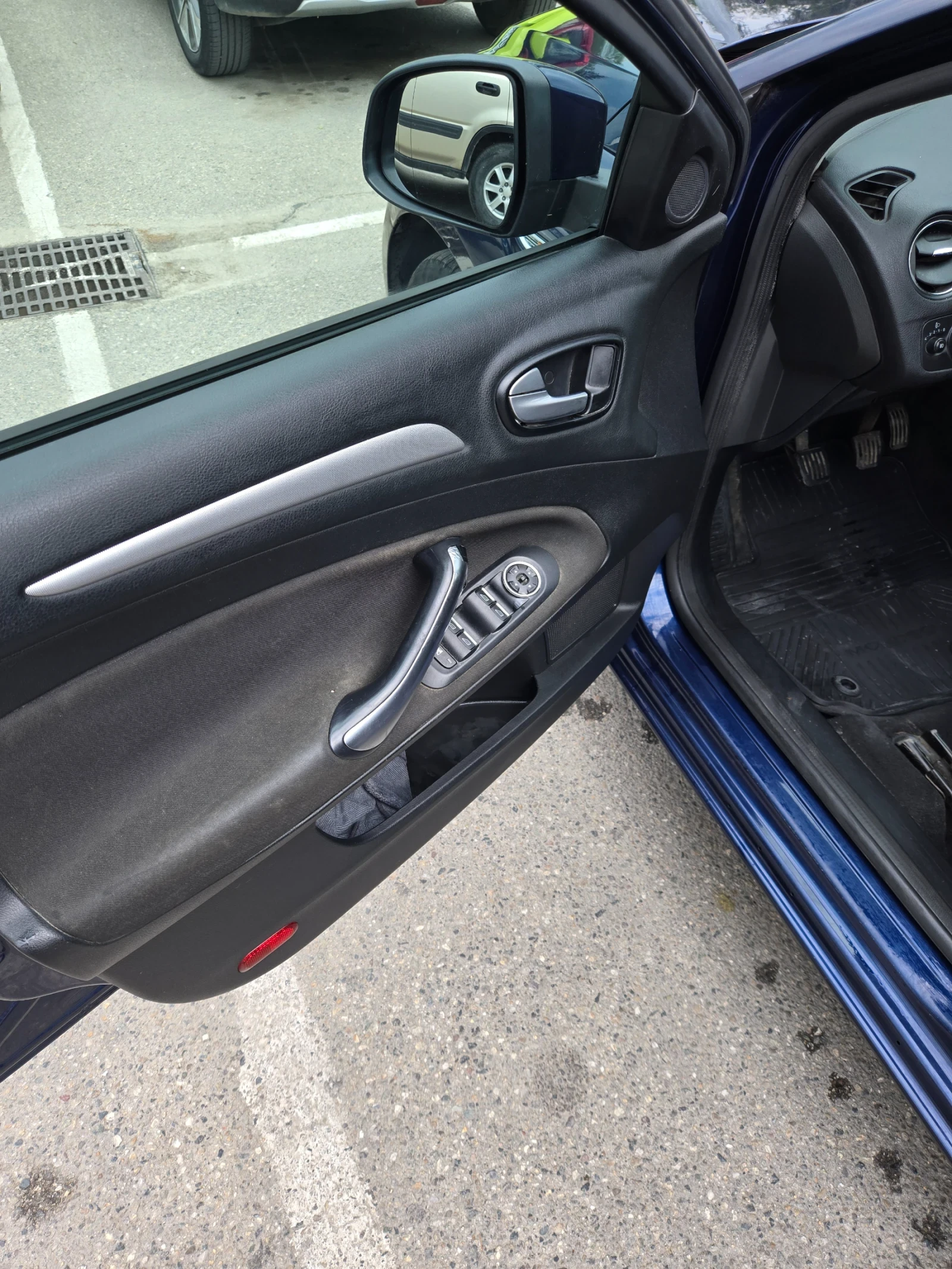 Ford Mondeo 145, снимка 6 - Автомобили и джипове - 54944351