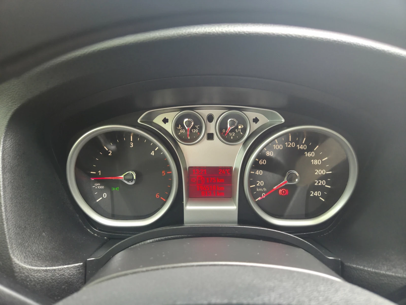 Ford Focus 1.6HDl | Mobile.bg � ����������� 9