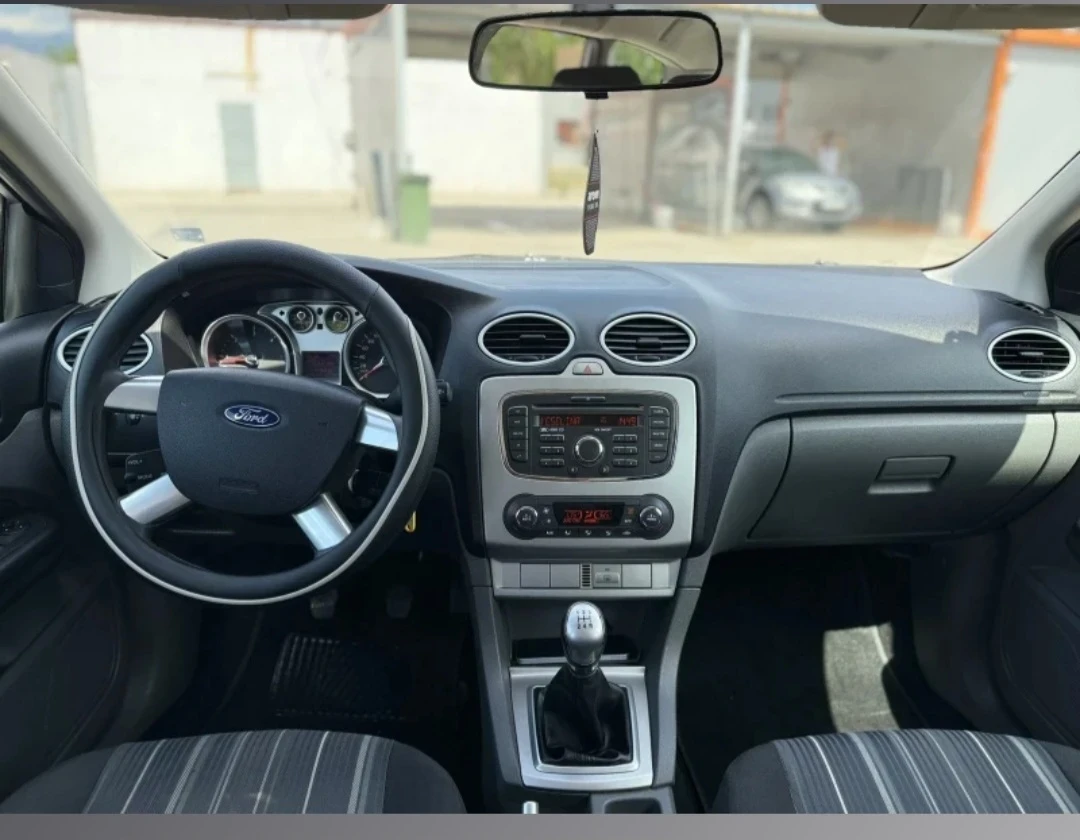 Ford Focus 1.6HDl, снимка 6 - Автомобили и джипове - 55366670