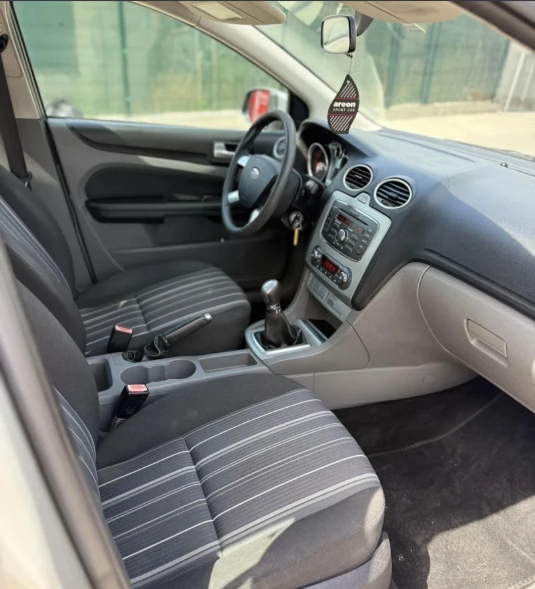 Ford Focus 1.6HDl, снимка 7 - Автомобили и джипове - 55366670